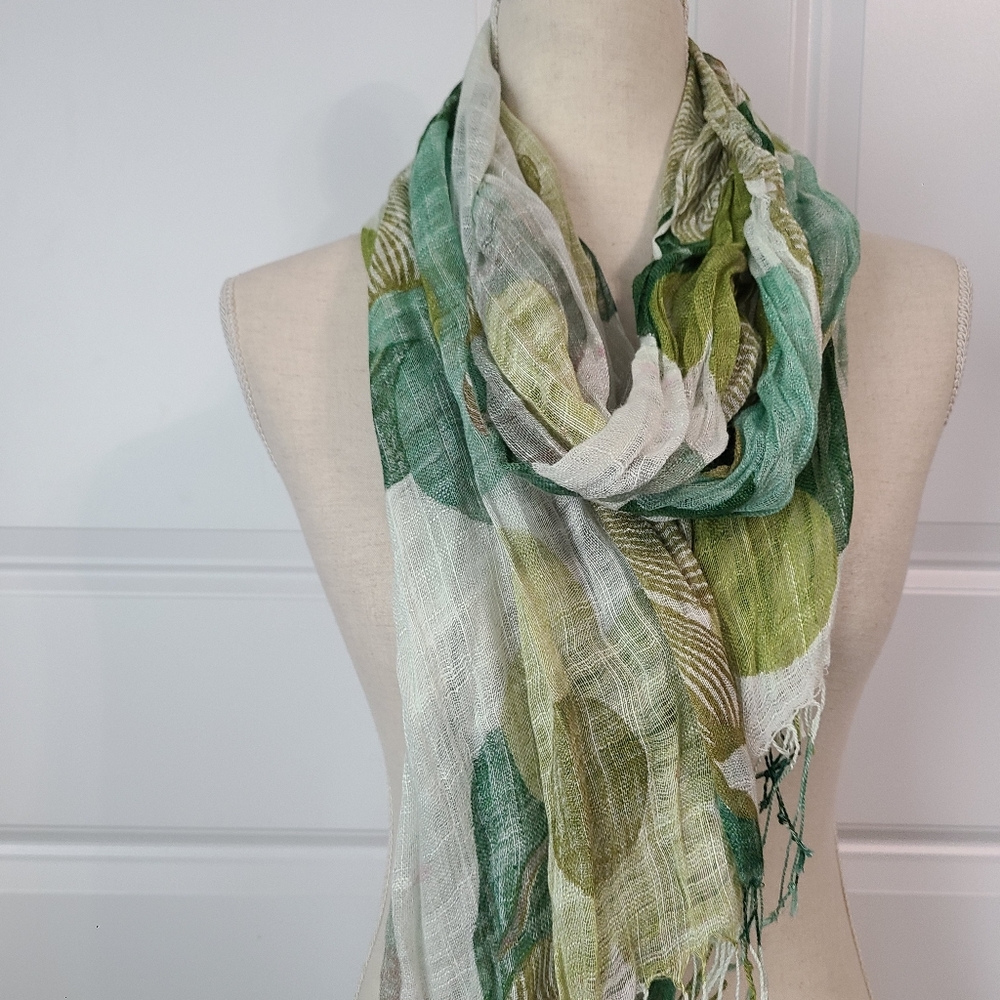 Green Daisy Sheer Pashmina Scarf